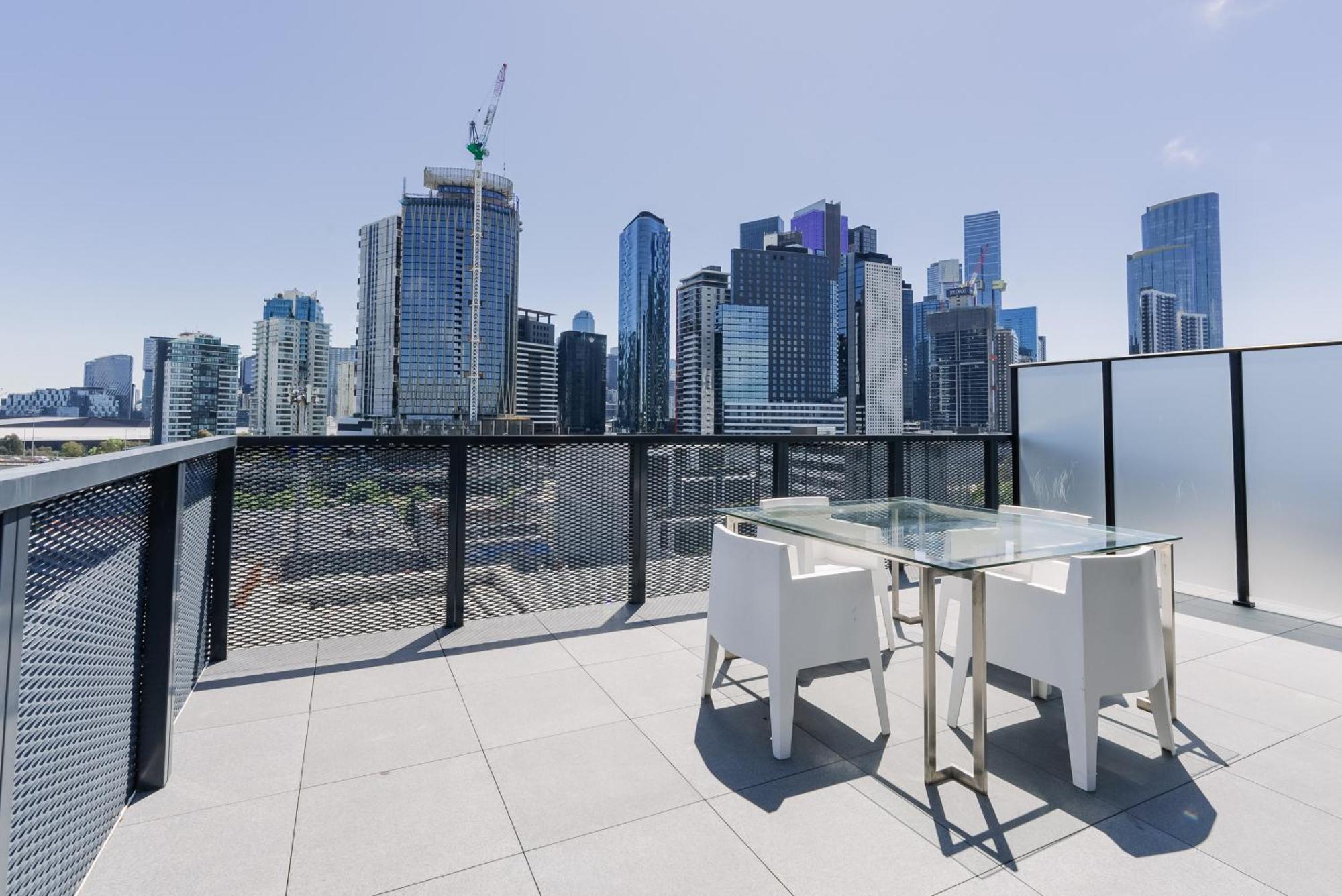 Melbourne City Apartments - Teri Екстериор снимка